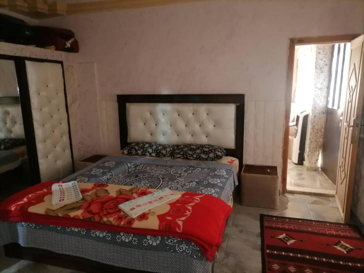 Guest House Hazem Al Azraq ash Shamālī Eksteriør bilde